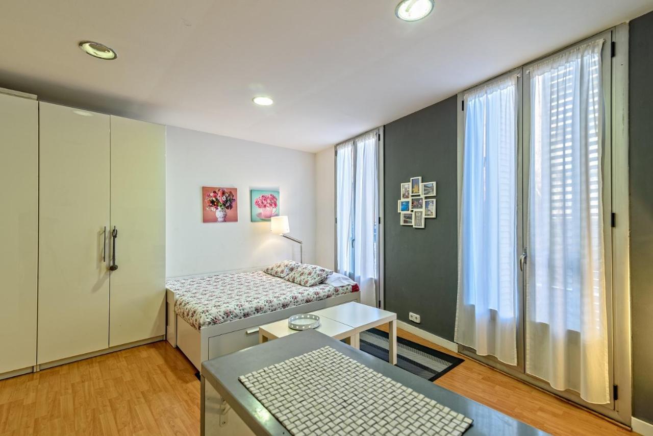 Loft En Badalona Centro Apartment Exterior photo